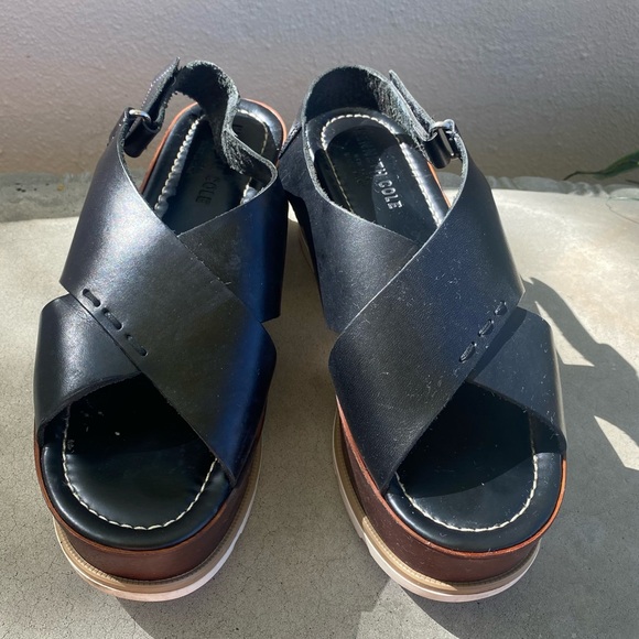 Kenneth Cole Mila Black Sandals 8.5 - Picture 2 of 9